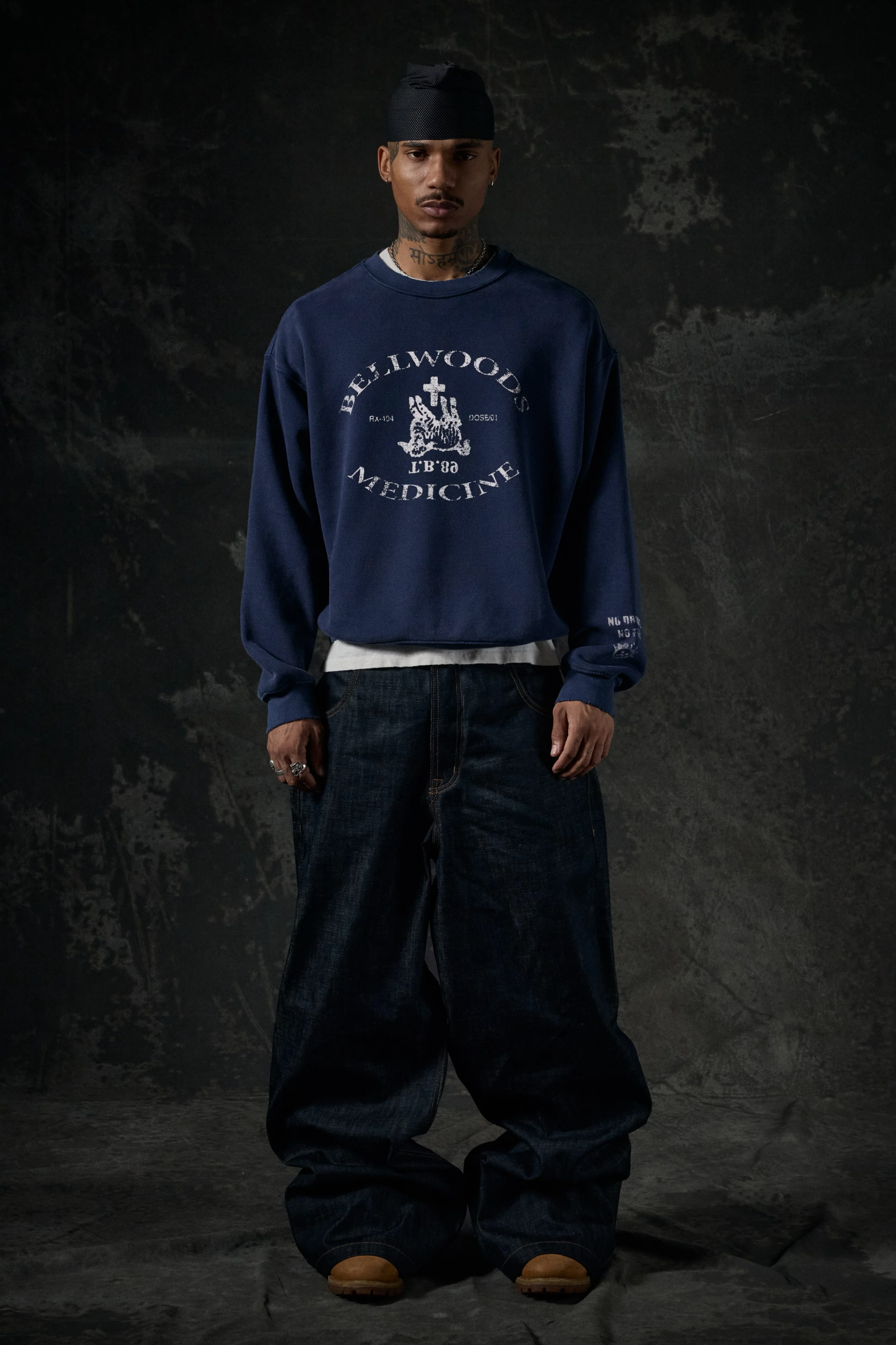Bellwoods Medicine Crewneck - Vintage Navy - Image 4